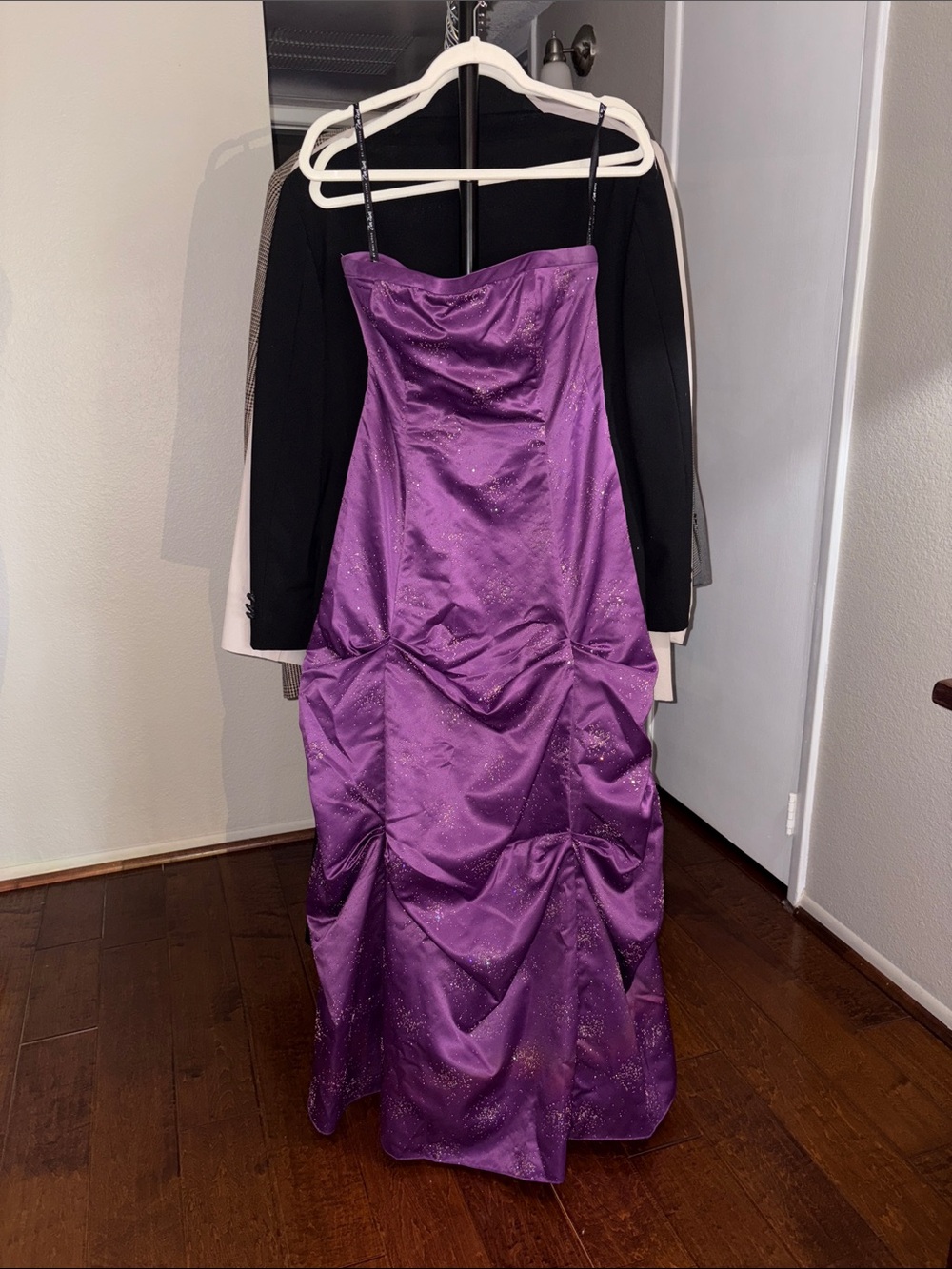 Zum Zum by Niki Livas Elegant Purple Strapless Evening Gown